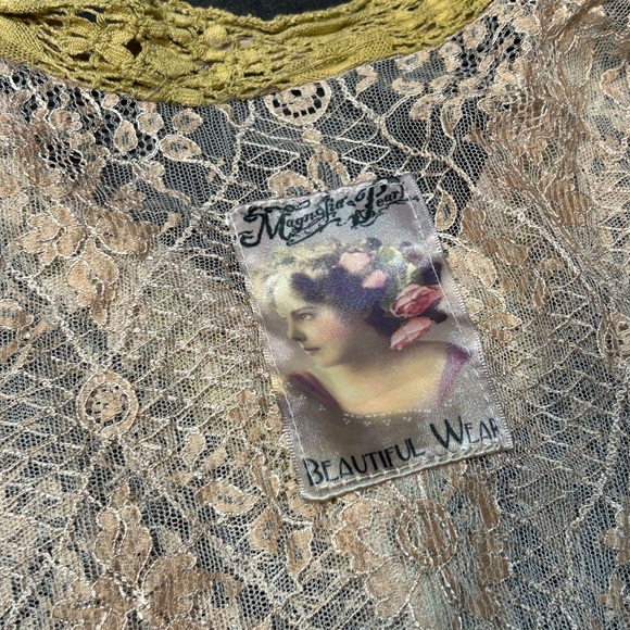 MAGNOLIA PEARL Pink and Tan Lace Sheer Ruffled Tiered V Neck Tank - Picture 11 of 13